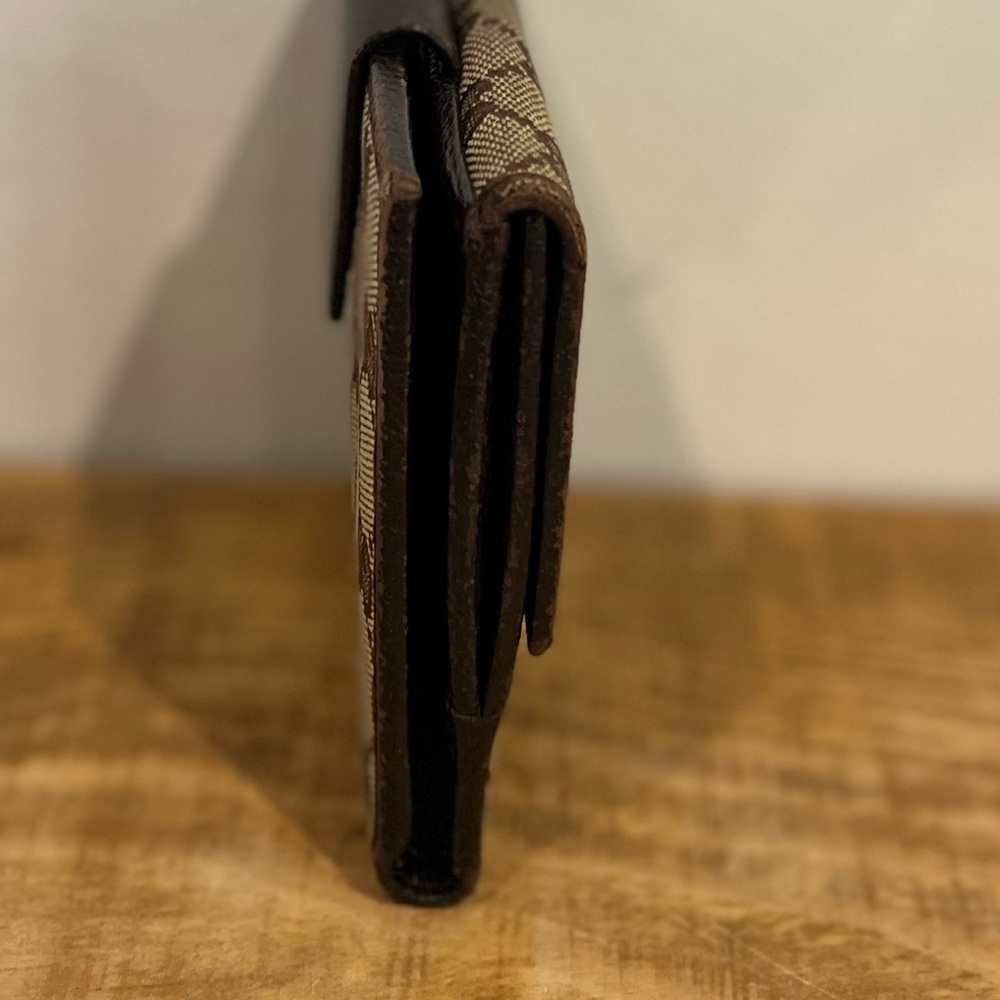 Gucci Authentic Monogram Compact Wallet Bifold Wi… - image 4